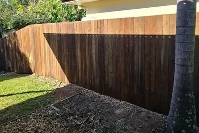 timber fence builders Lismore